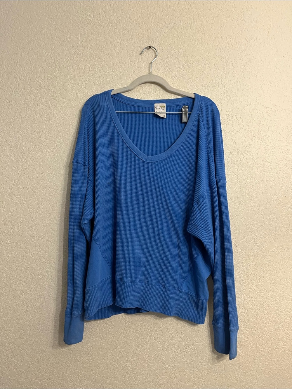 Oversized comfy aerie Relaxed V-Neck Waffle Knit Sweater - Blue